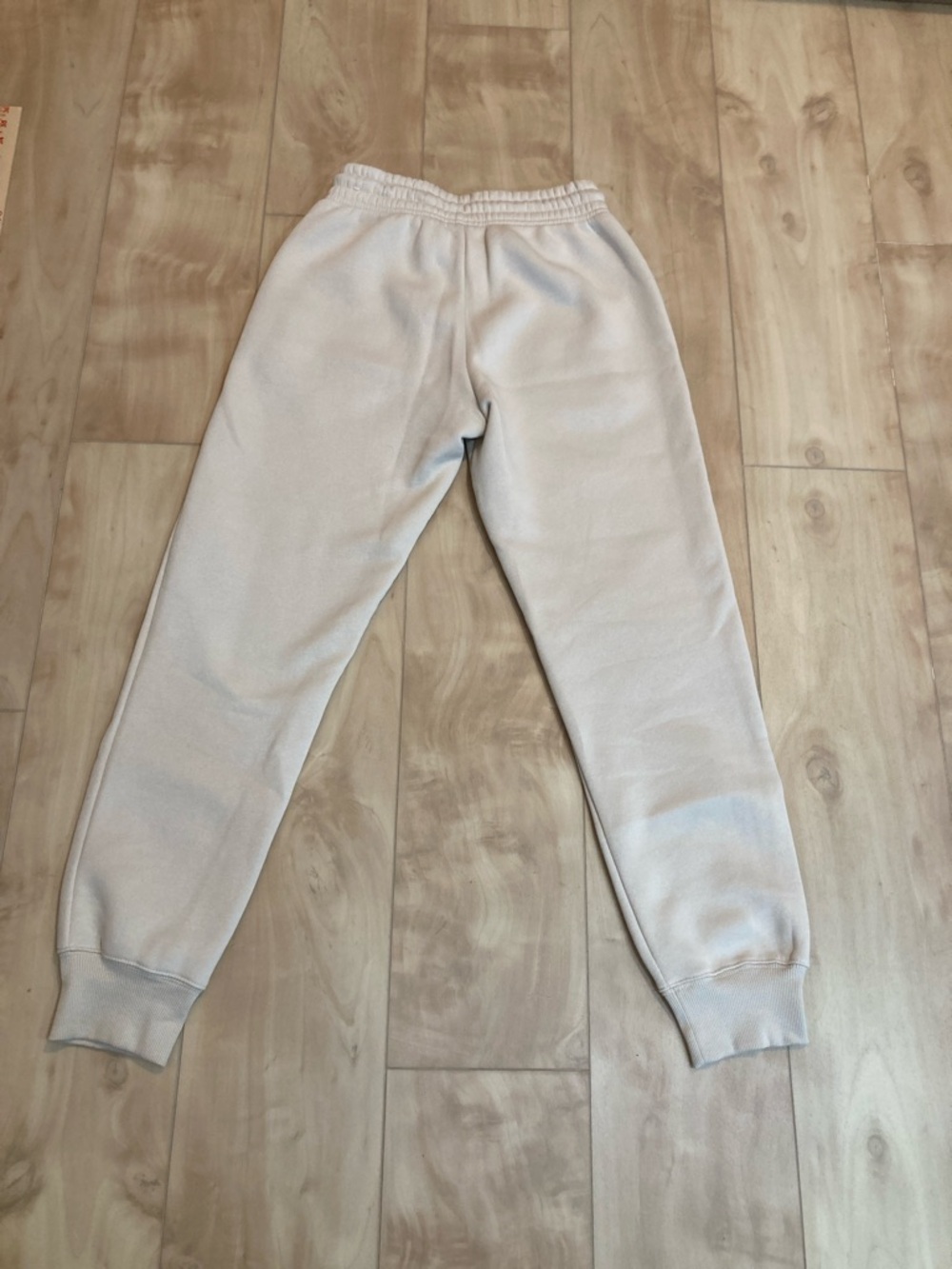 Nike women’s mid rise sweats - Picture 12 of 14